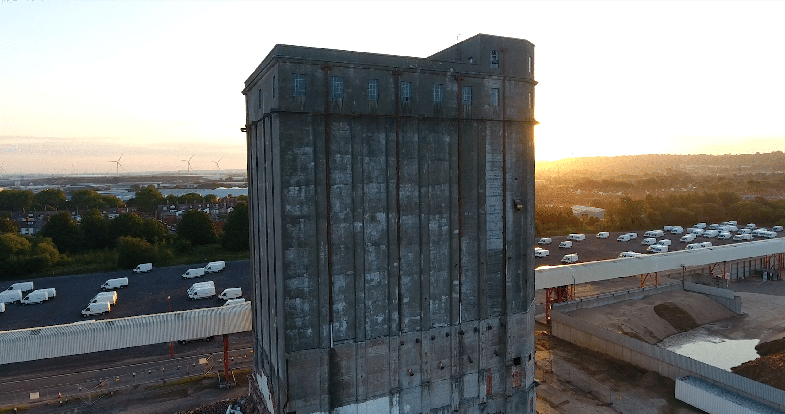 Smiths 12 storey structure demolition